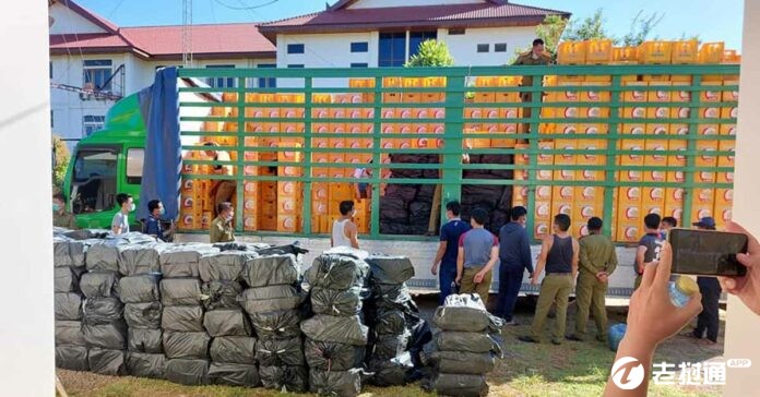 Truck-carrying-empty-beer-bottles-filled-with-illicity-drugs-696x364.jpg